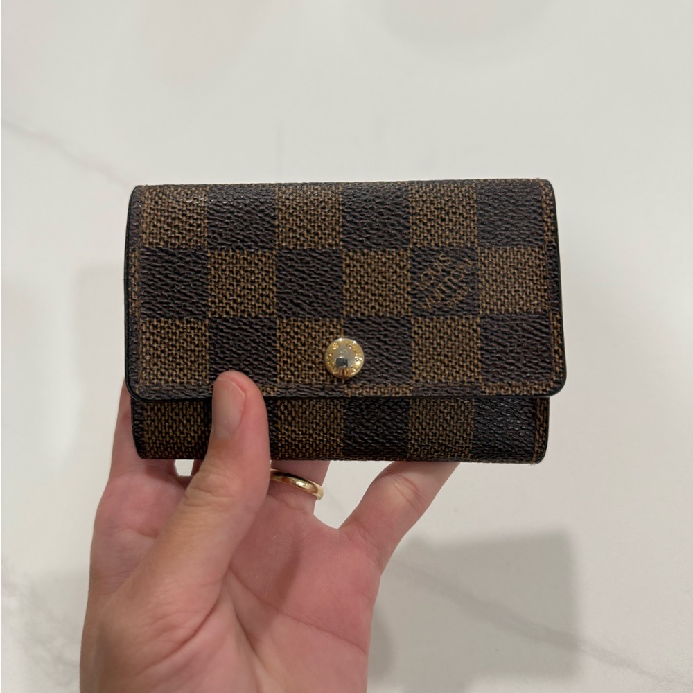 LV 6 Key Holder in Damier Ebene